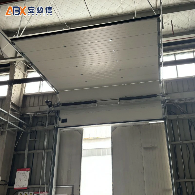 信阳市翻板提升门